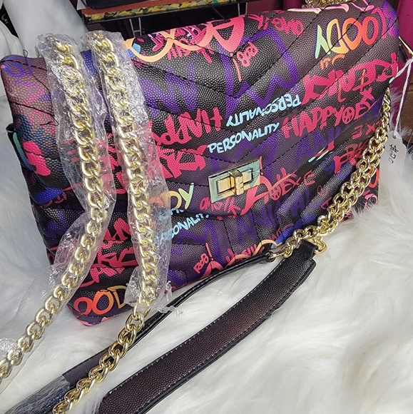 Handbag - Picture 3 of 4